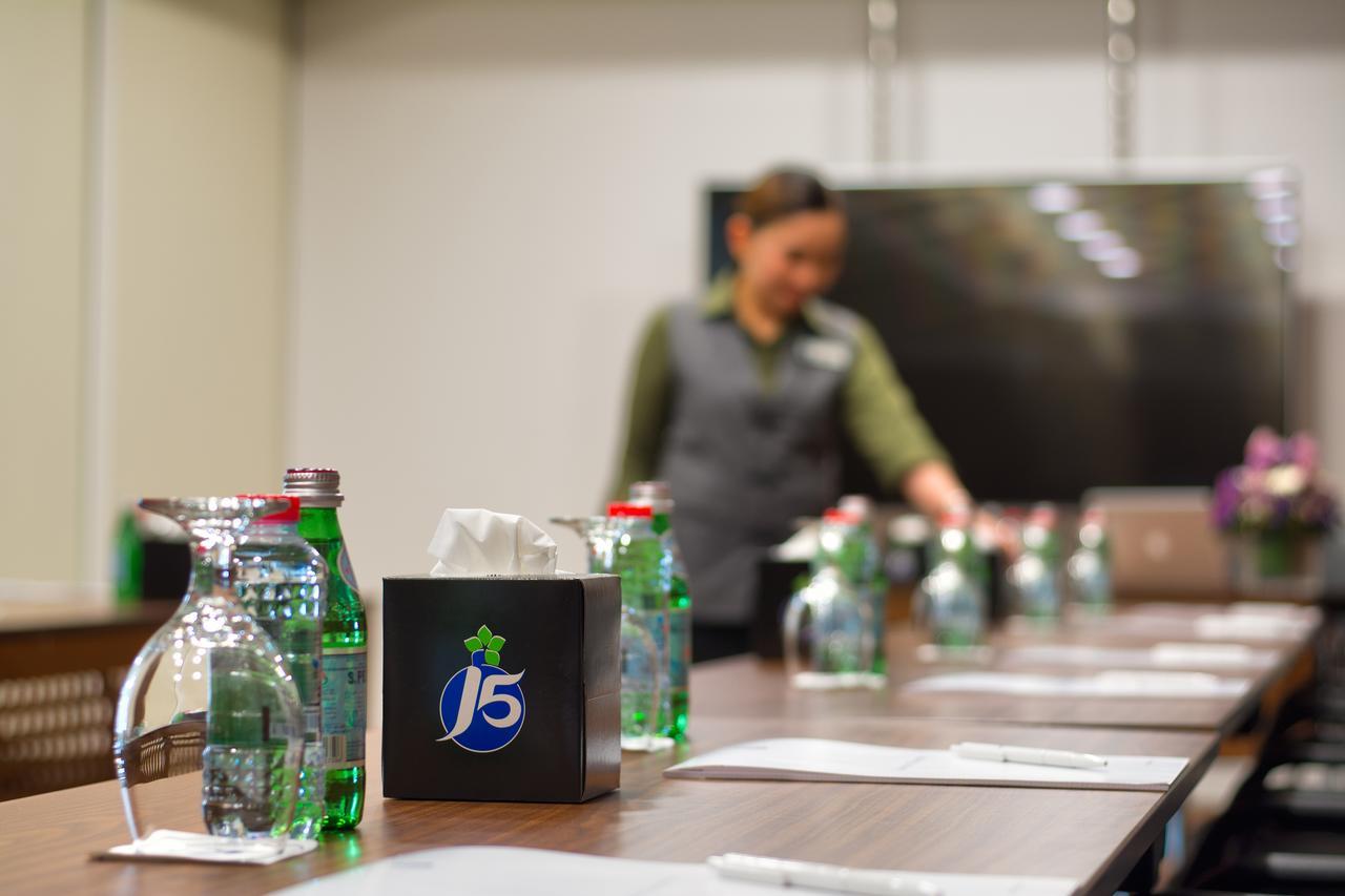 J5 リマル ホテル アパートメンツ ドバイ エクステリア 写真